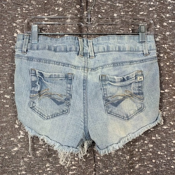 Vintage Y2K L.E.I. Distressed Denim Shorts Ashley Trouble Embroidered Size 11 - Picture 2 of 10